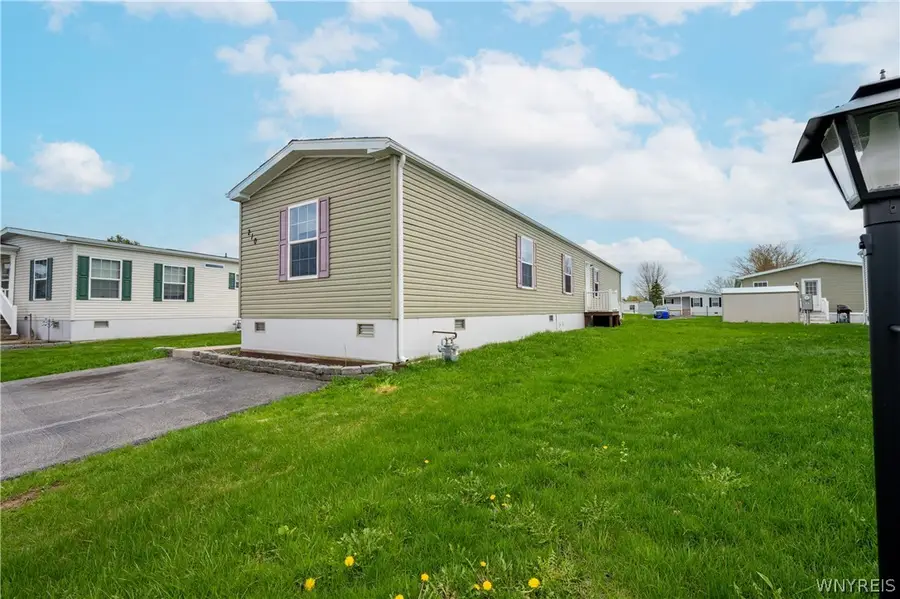 210 Ash Street, Lockport, NY 14094 - #3