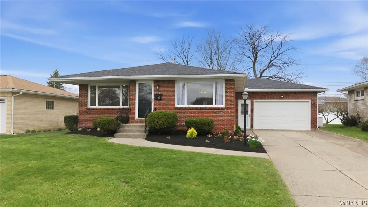 70 Mckenzie Court, Cheektowaga, NY 14227 - #1