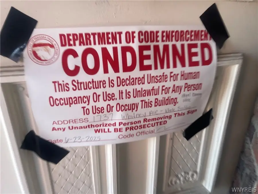 1737 Whitney Avenue, Niagara Falls, NY 14301 - #3