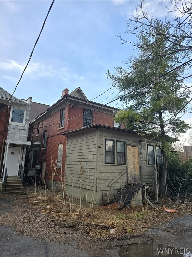 729 Main Street, Niagara Falls, NY 14301 - #3