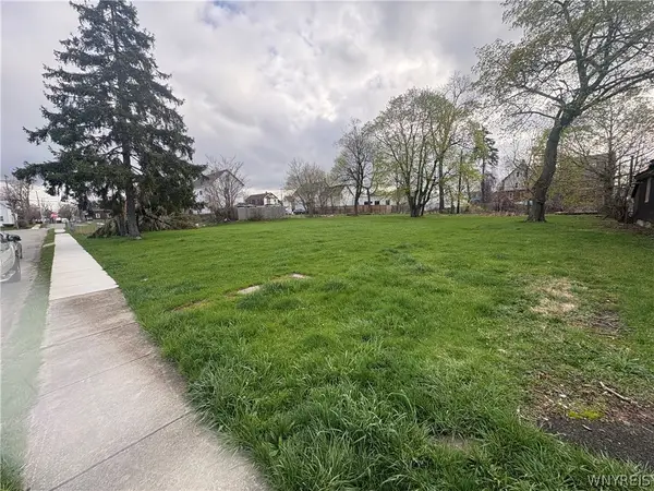 37 Sanford Street, Buffalo, NY 14214