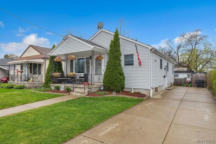 828 93rd Street, Niagara Falls, NY 14304 - #3