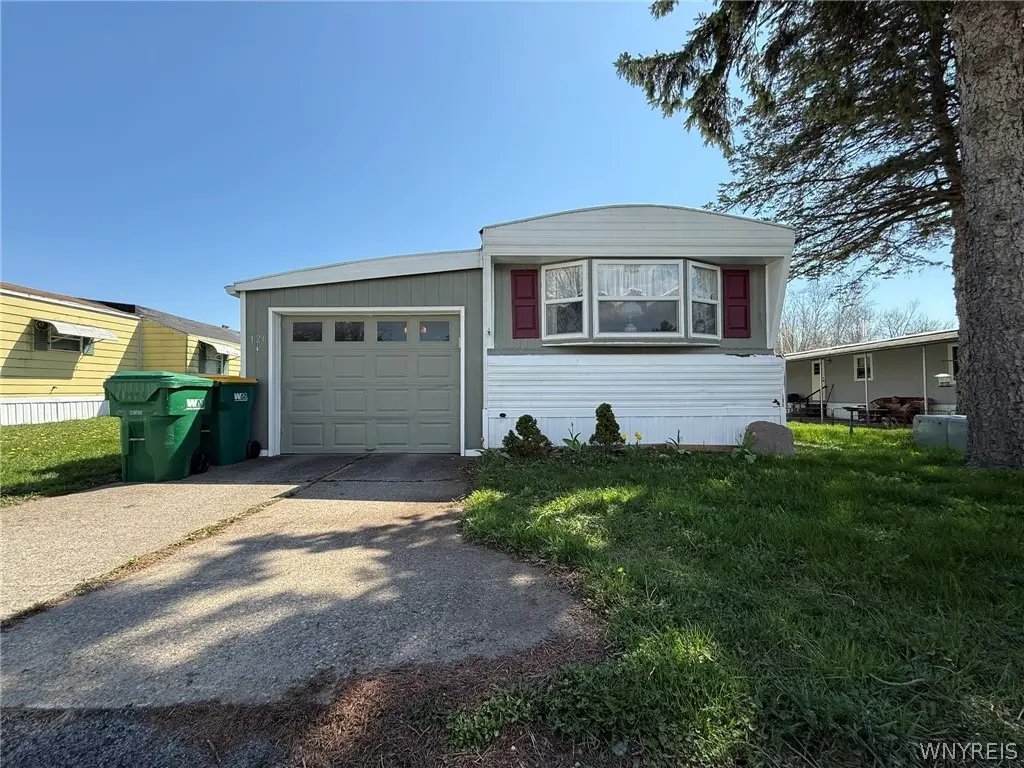 126 Holly Street, Akron, NY 14001 - #1