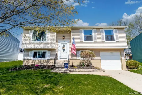 161 Oakhill Drive, Hamburg, NY 14075