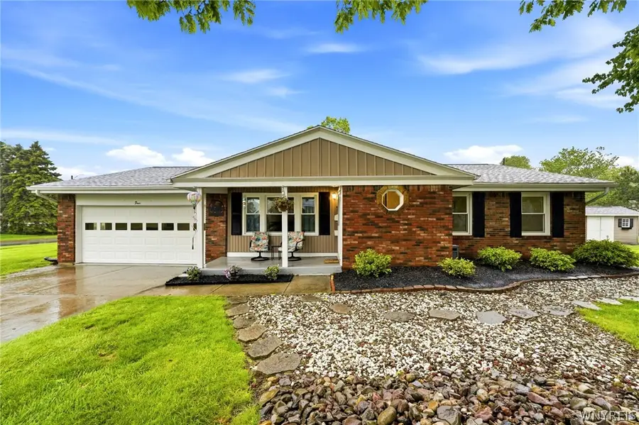 4 Woodward Court, Buffalo, NY 14224 - #3