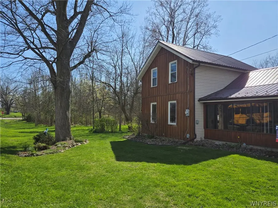 8984 Lovers Lane Road, Corfu, NY 14036 - #3