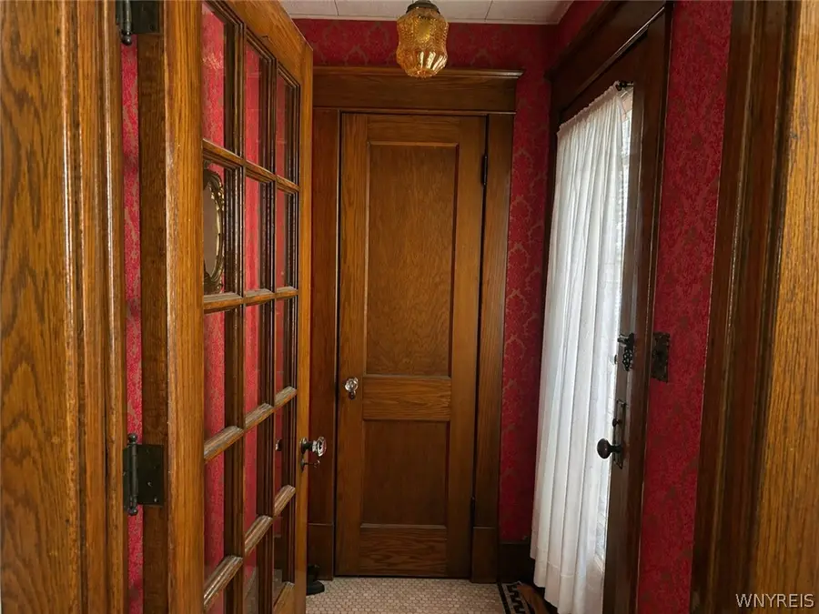 181 Knowlton Avenue, Buffalo, NY 14217 - #2