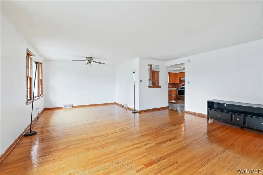 157 W Winspear Avenue, Buffalo, NY 14214 - #3