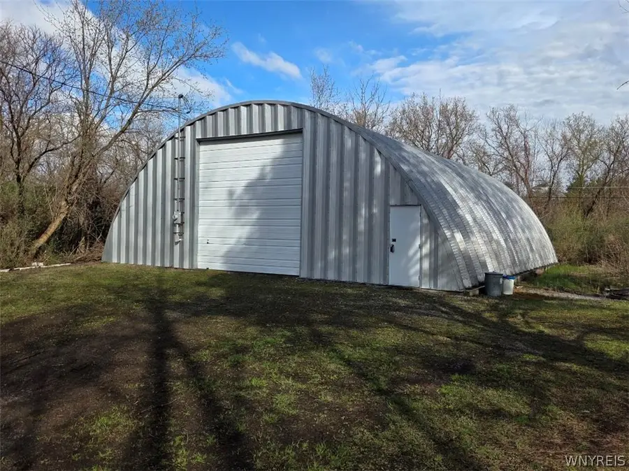 5461 Clinton St Road, Stafford, NY 14143 - #2