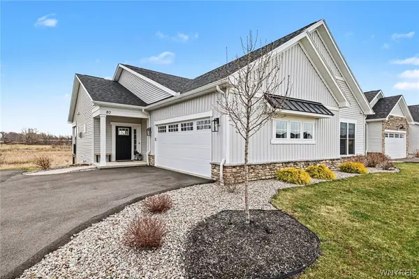 80 Autumn Leaf Trail, Webster, NY 14580