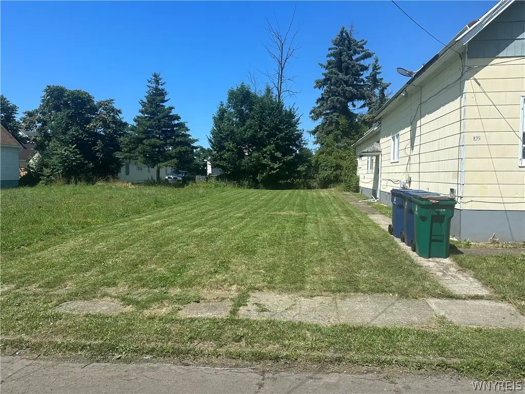 28 Clark Street, Buffalo, NY 14206 - #1