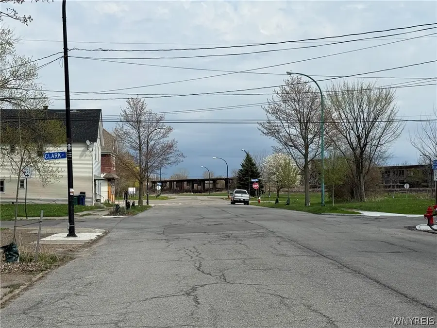 28 Clark Street, Buffalo, NY 14206 - #3