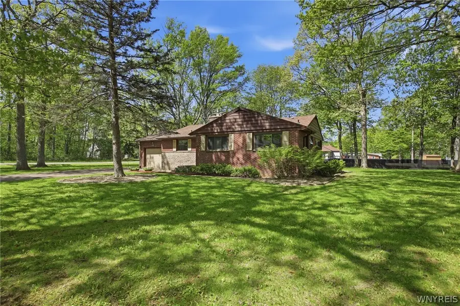 5056 Bronson Drive, Lewiston, NY 14092 - #3