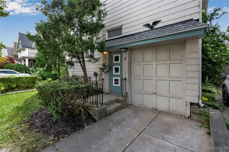 34 Saint James Place, Buffalo, NY 14222 - #2