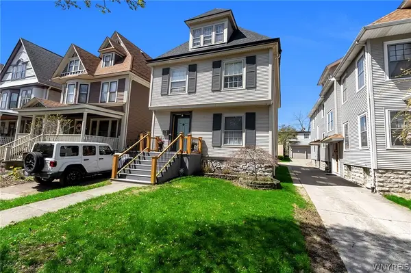 214 Norwood Avenue, Buffalo, NY 14222