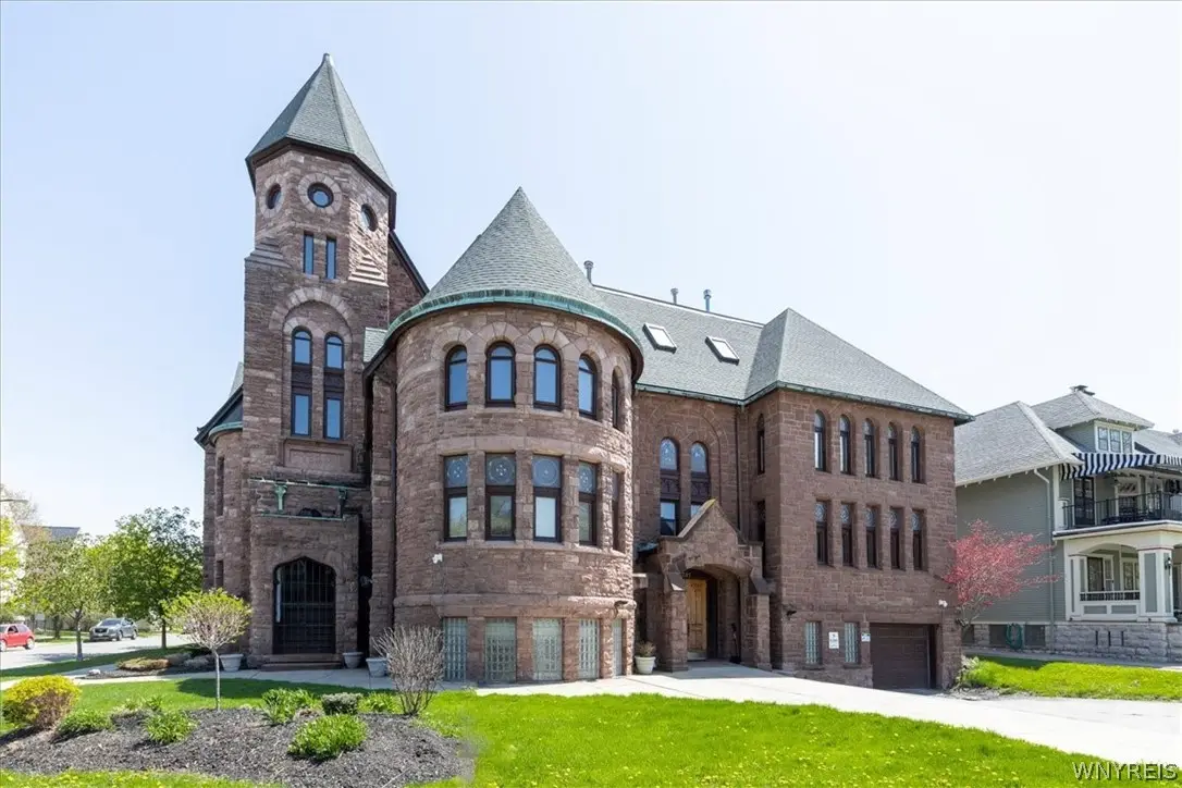 231 Richmond Avenue #11, Buffalo, NY 14222 - #1