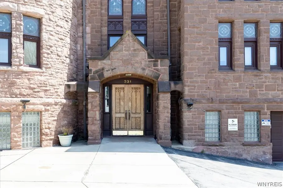 231 Richmond Avenue #11, Buffalo, NY 14222 - #2