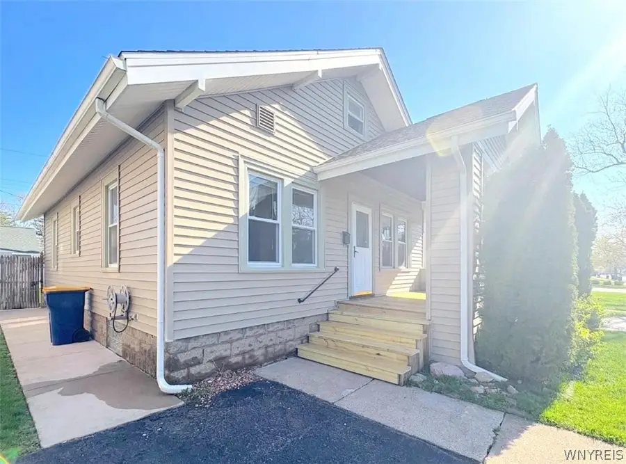 37 Regent Street, Lockport, NY 14094 - #2