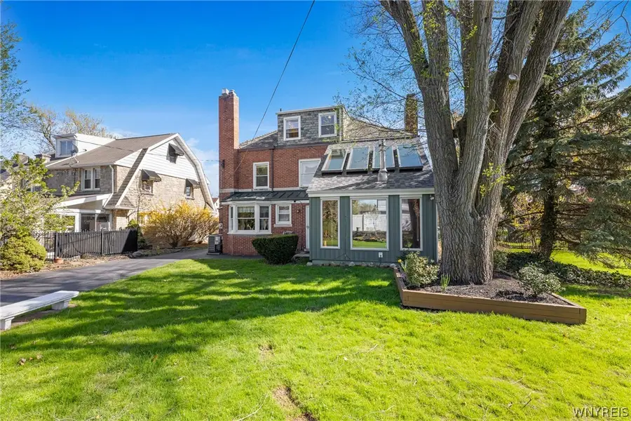 178 Deerhurst Park Boulevard, Tonawanda, NY 14217 - #3