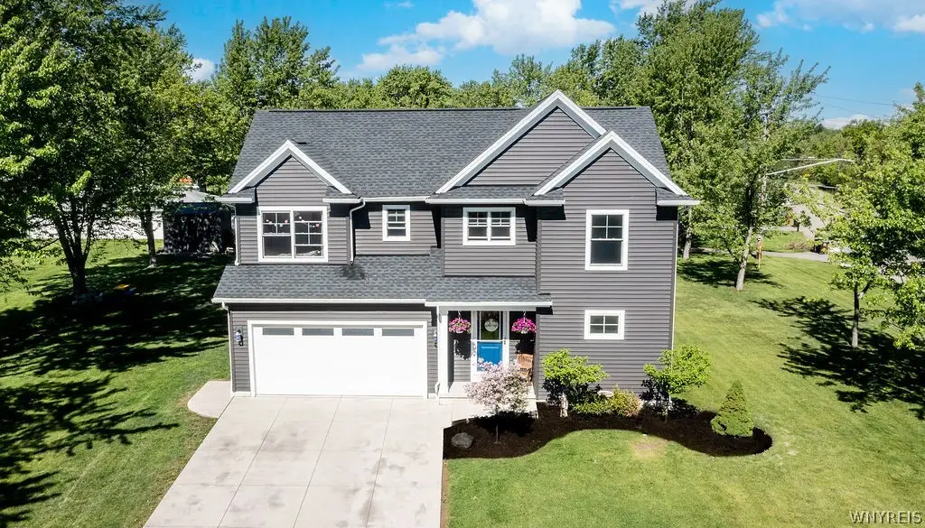 35 Lakewood Drive, Orchard Park, NY 14127 - #1