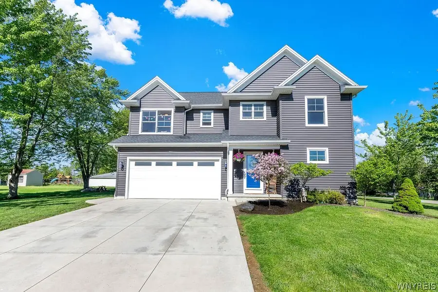 35 Lakewood Drive, Orchard Park, NY 14127 - #2