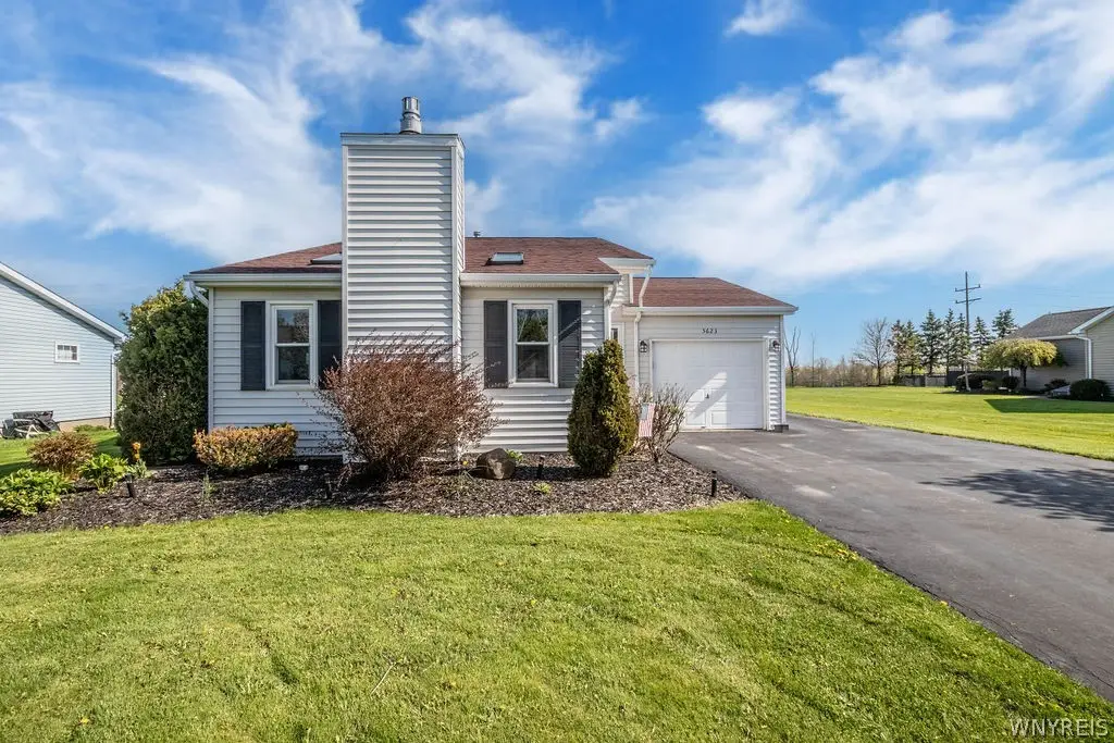 5623 Jeffrey Drive, Lockport, NY 14094 - #1