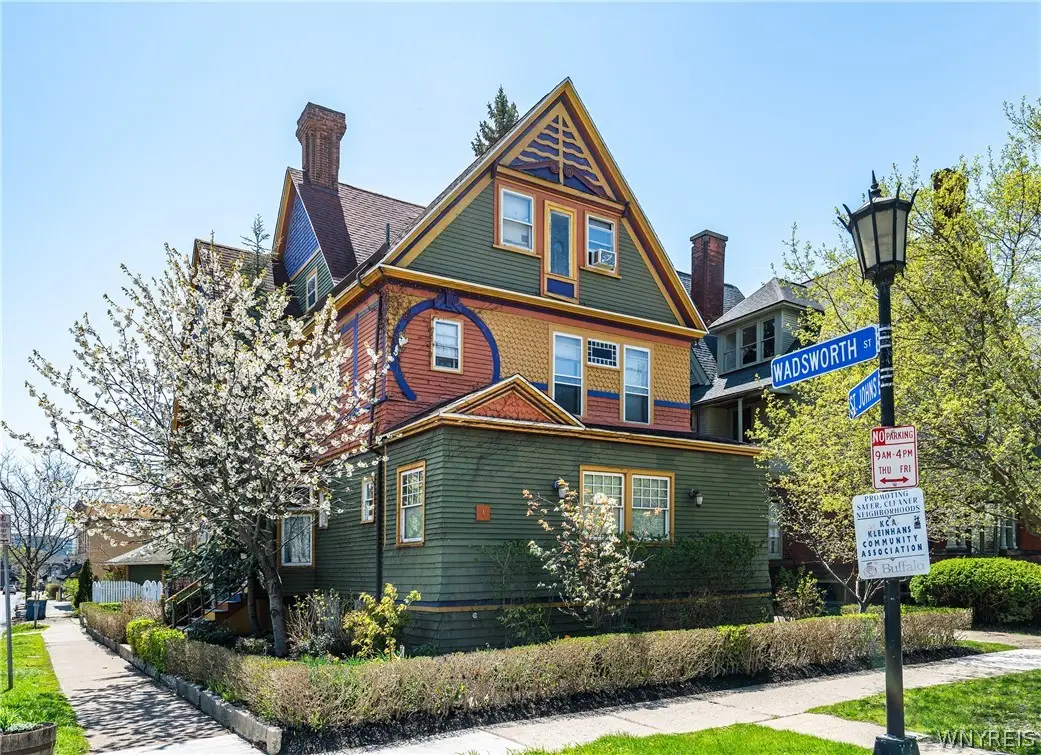 4 Saint Johns Place, Buffalo, NY 14201 - #1