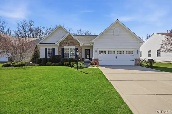 4300 Riverwalk Drive S, Lewiston, NY 14092