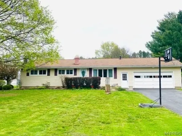 4743 Cottage Road, Gasport, NY 14067