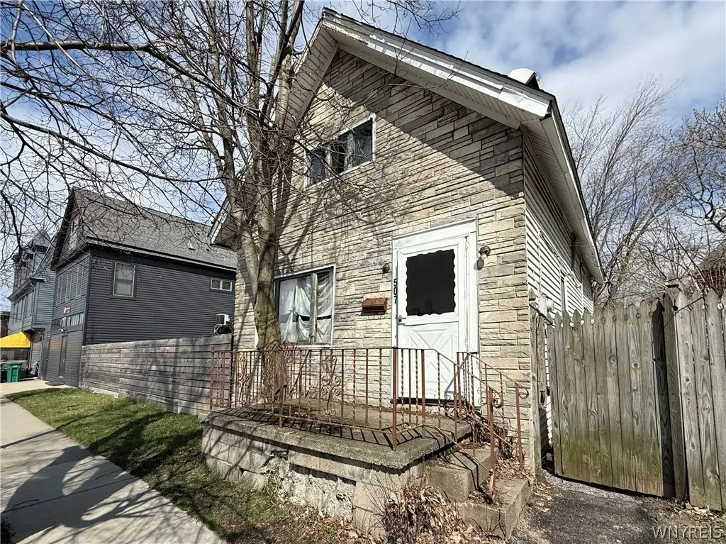 507 W Utica Street, Buffalo, NY 14213 - #1