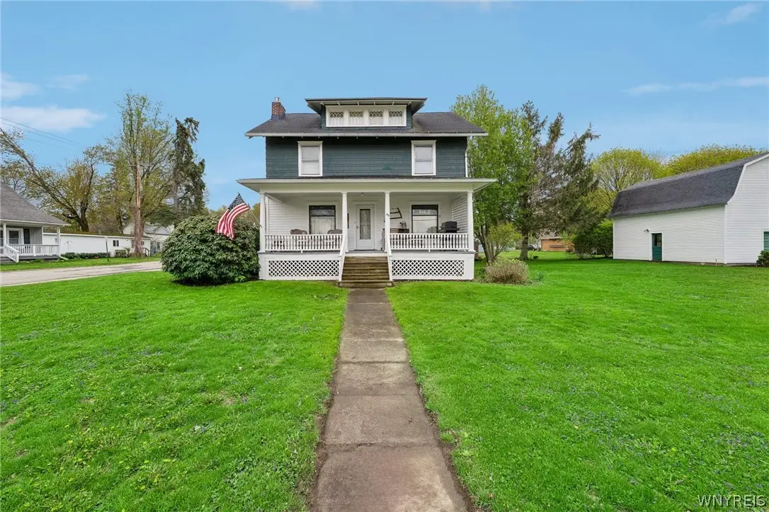 35 School Street, Delevan, NY 14042 - #1