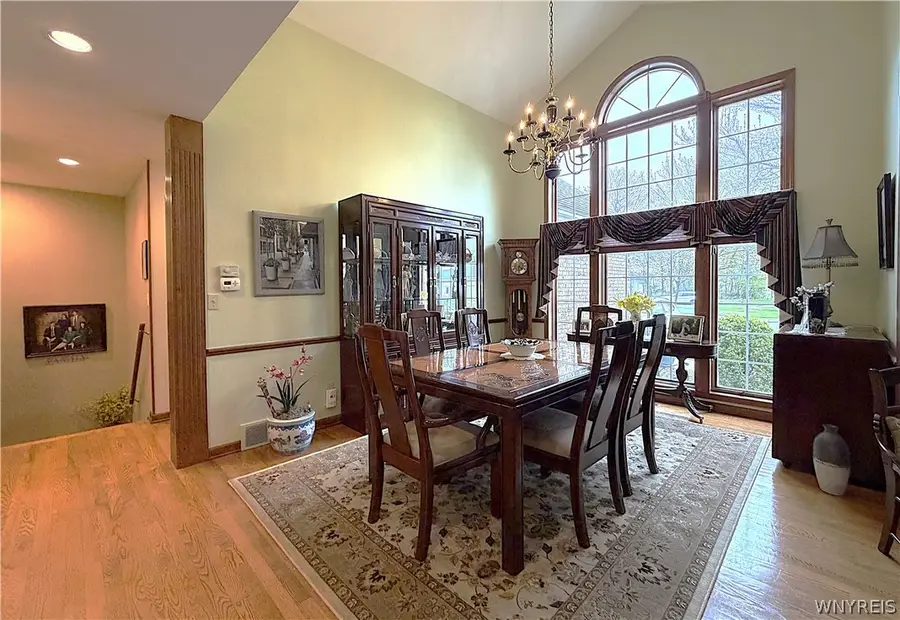 27 Button Bush Court, Buffalo, NY 14228 - #3