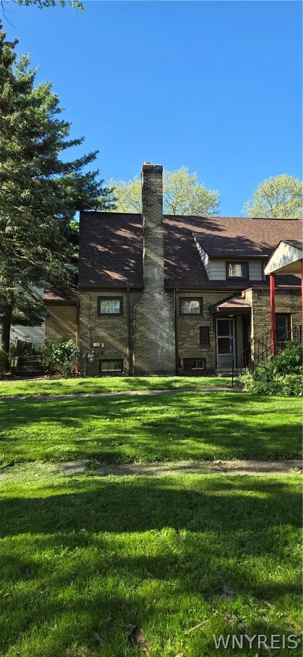 323 Portage Road, Niagara Falls, NY 14303 - #2