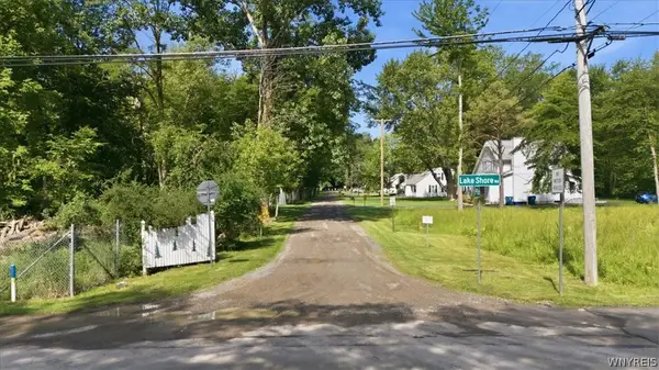 Pinehart Road, Angola, NY 14006