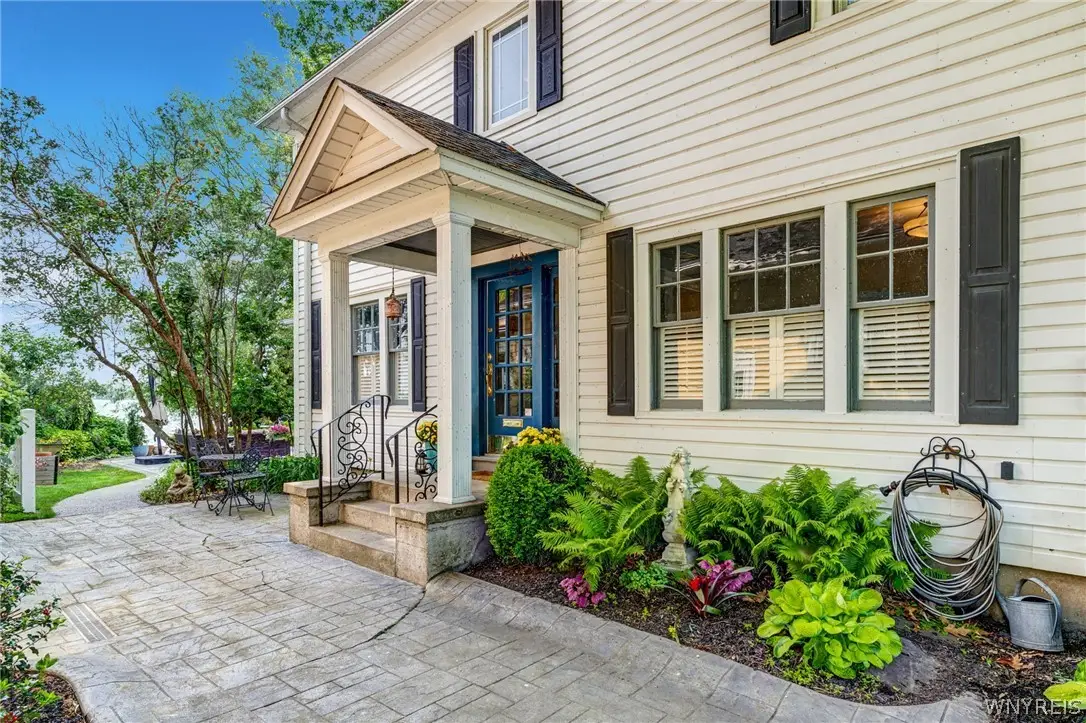 8431 W Rivershore Drive, Niagara Falls, NY 14304 - #1