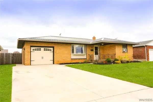 38 Greenway Boulevard, Buffalo, NY 14225