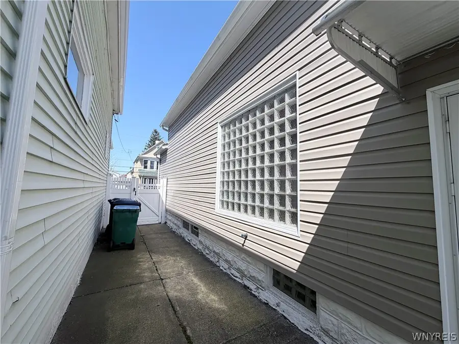 219 Weiss Street, Buffalo, NY 14206 - #2