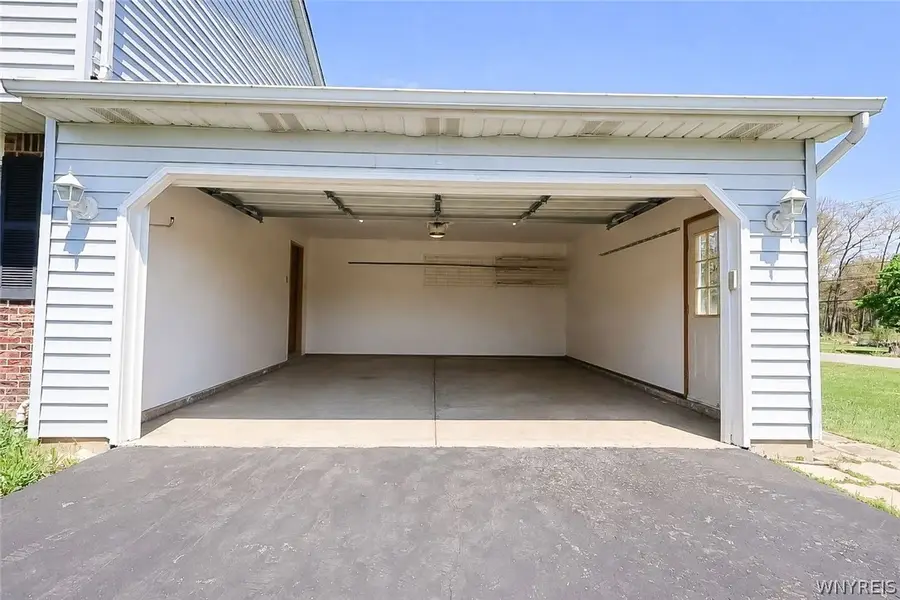 4382 Twilight Lane, Hamburg, NY 14075 - #3