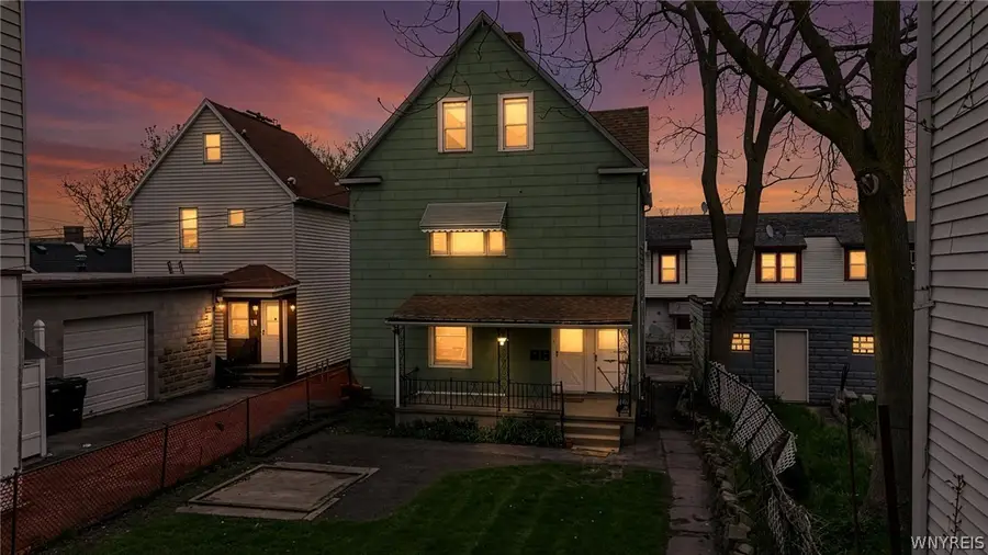 563 Tronolone Place, Niagara Falls, NY 14301 - #2