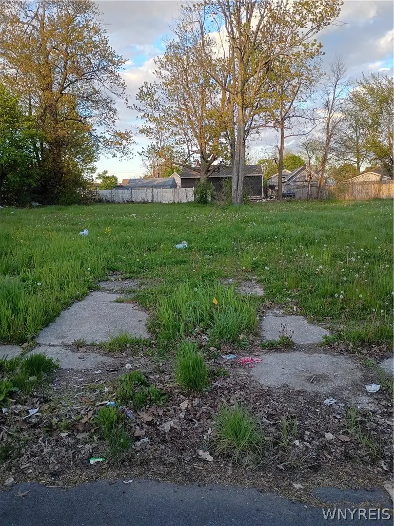 111 E Parade Avenue, Buffalo, NY 14211 - #1
