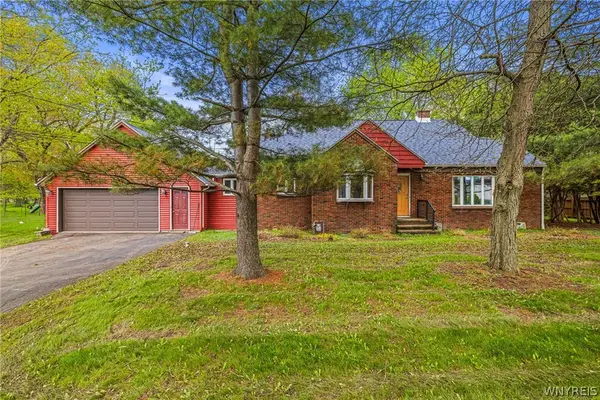 501 Lein Road, Buffalo, NY 14224