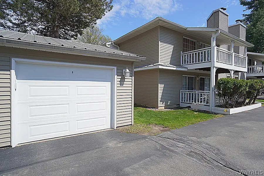 1260 Youngs Road #H, Buffalo, NY 14221 - #3