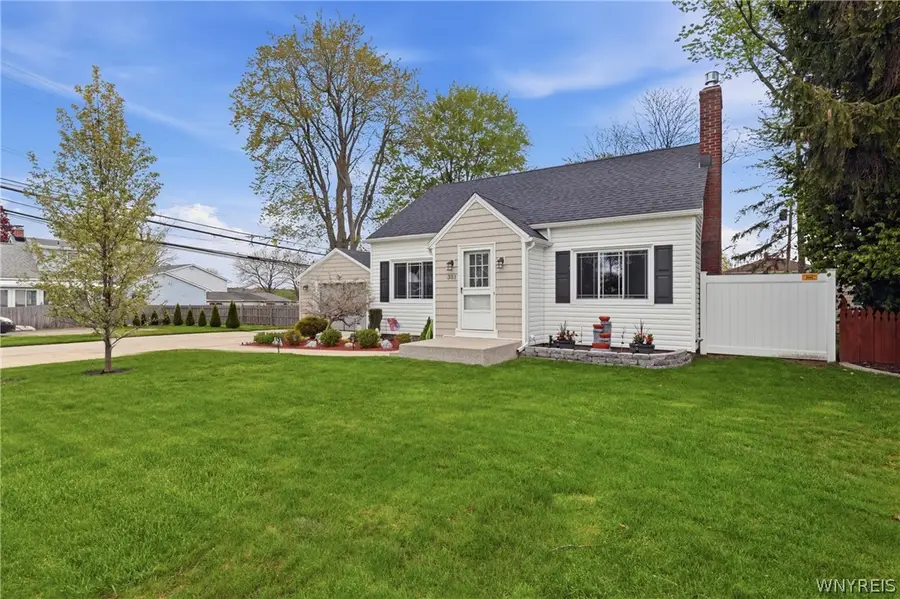 351 Ashford Avenue, Tonawanda, NY 14150 - #2