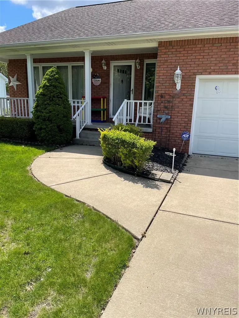 43 Garnet Drive, Buffalo, NY 14227 - #3