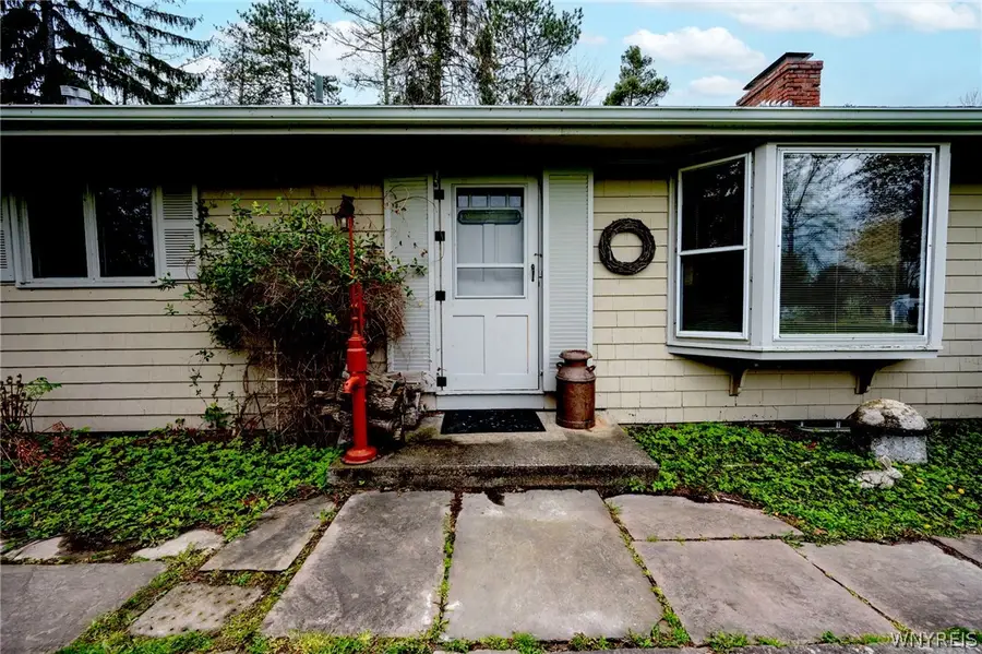 15 South Lane, Angola, NY 14006 - #2