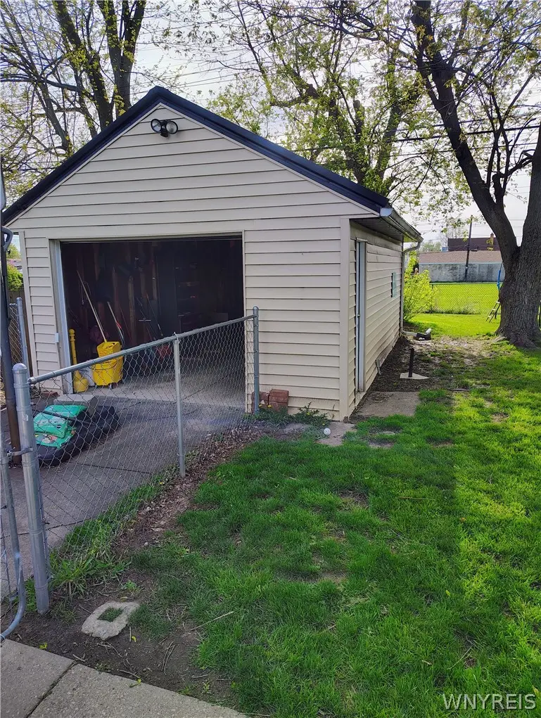 57 Elaine Court, Buffalo, NY 14225 - #3