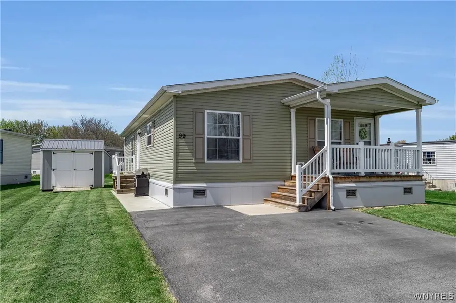 99 Elmhurst Drive, Lockport, NY 14094 - #2