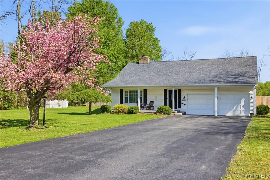 7279 Selden Road, Le Roy, NY 14482 - #2