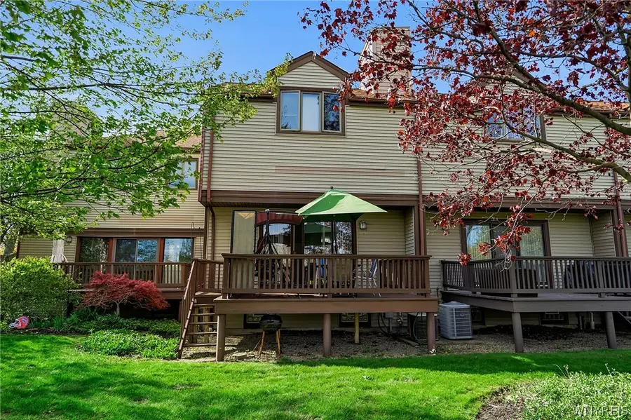252 Old Meadow Drive, East Amherst, NY 14051 - #2