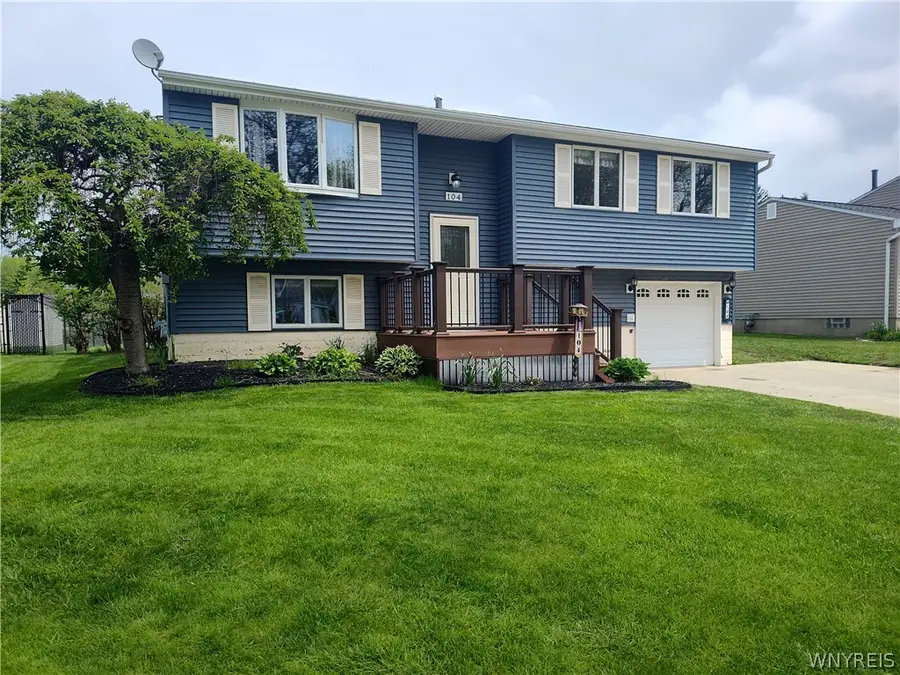 104 Chapel Glen Drive, Hamburg, NY 14075 - #2